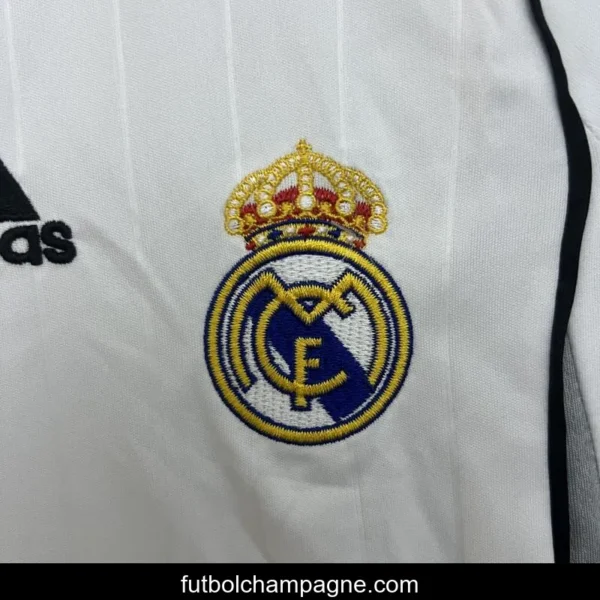 Retro 06_07 Kids Real Madrid Home Size 16-28 Jersey - Image 10