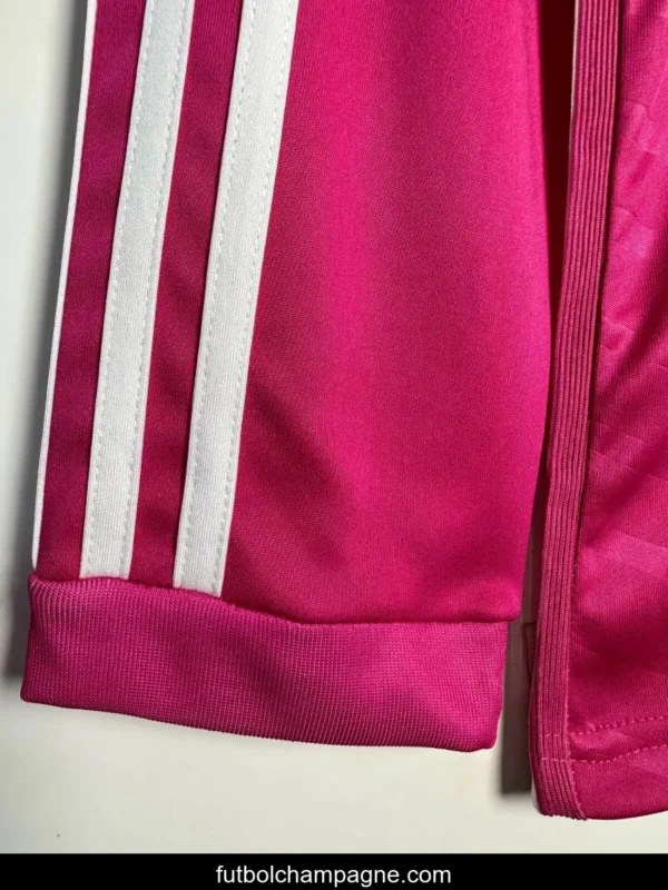 Retro 14_15 Real Madrid Away Pink Long Sleeve Jersey - Image 9