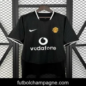 03_05 Retro Manchester United Away Jersey