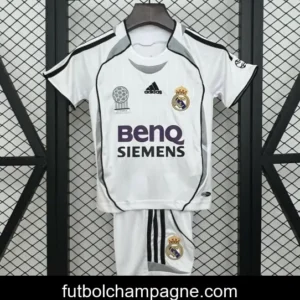 Retro 06_07 Kids Real Madrid Home Size 16-28 Jersey