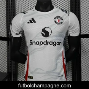 Player Version 25_26 Manchester United White with Marble Pattern and Snapdragon Sponsor Jersey