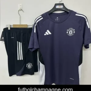 25_26 Manchester United Pre-Match Training Jersey Purple+ Shorts